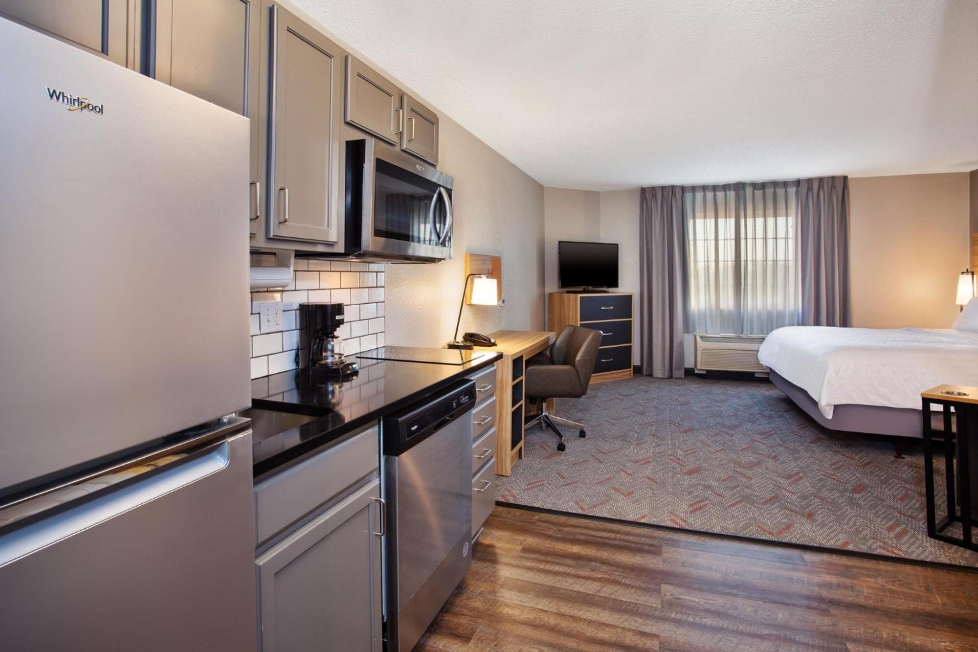 Candlewood Suites Kenosha By Ihg Pleasant Prairie Zewnętrze zdjęcie
