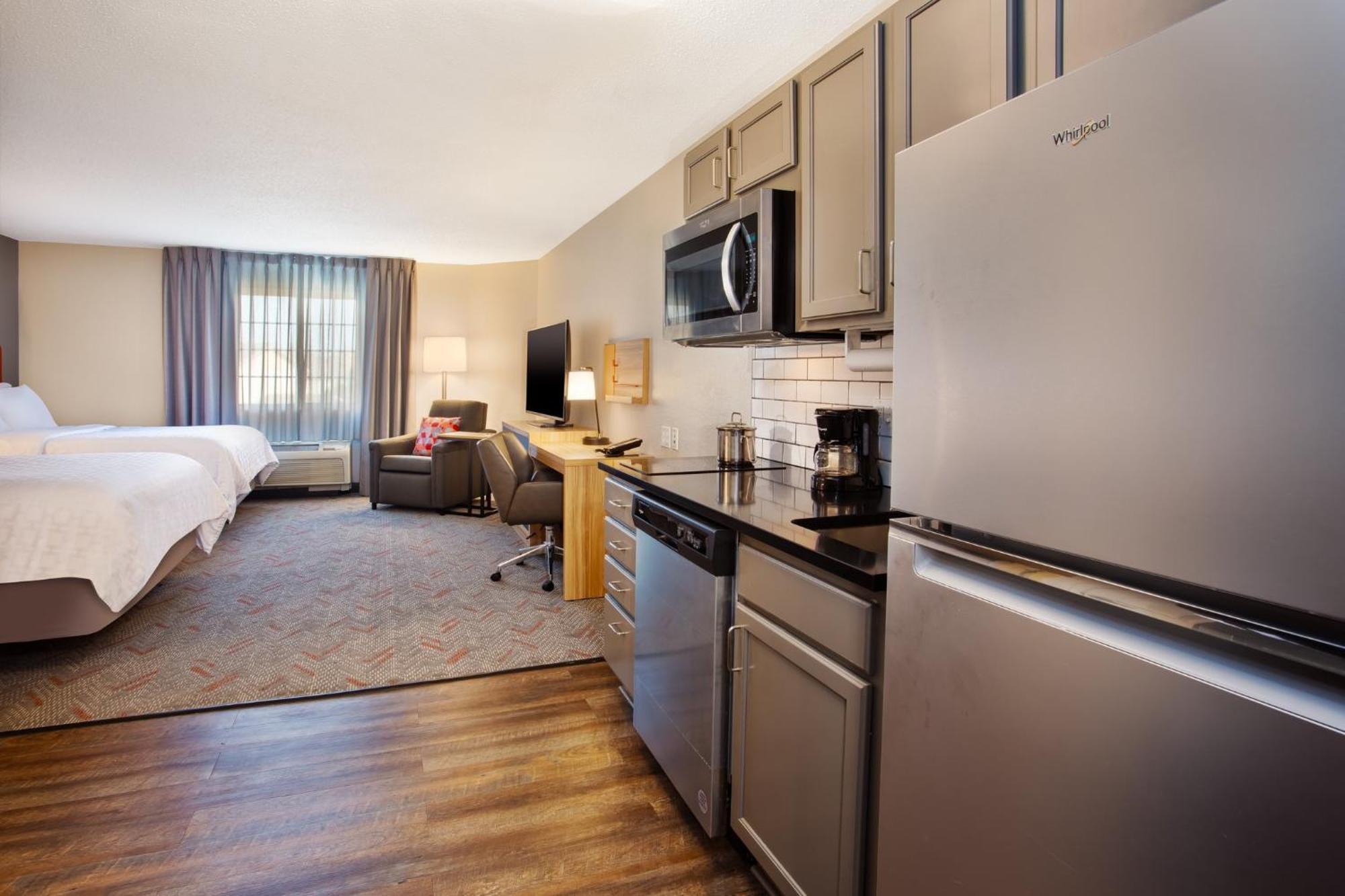 Candlewood Suites Kenosha By Ihg Pleasant Prairie Zewnętrze zdjęcie