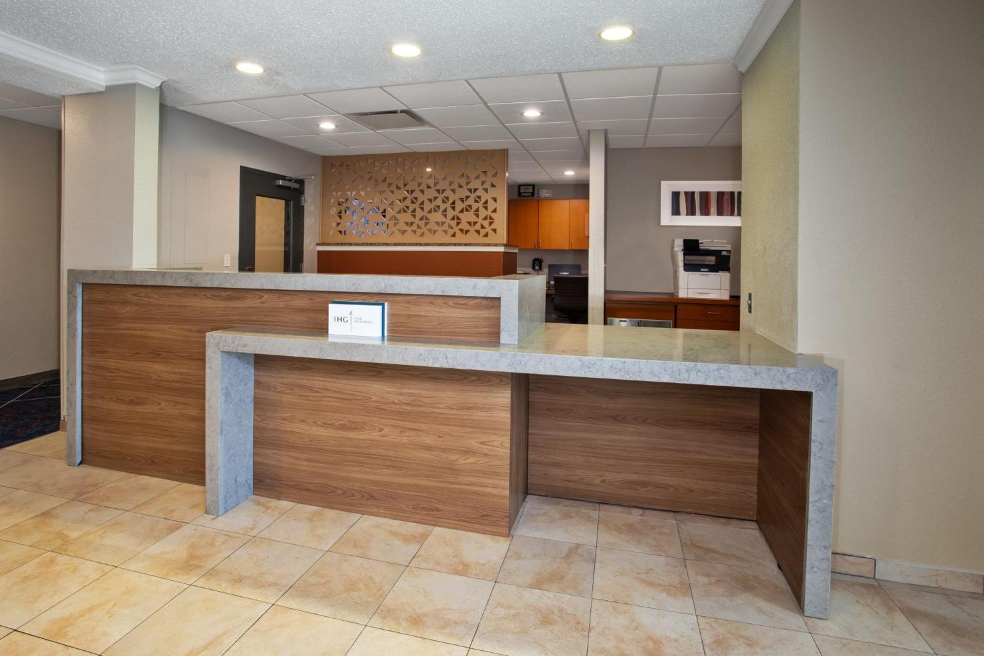 Candlewood Suites Kenosha By Ihg Pleasant Prairie Zewnętrze zdjęcie